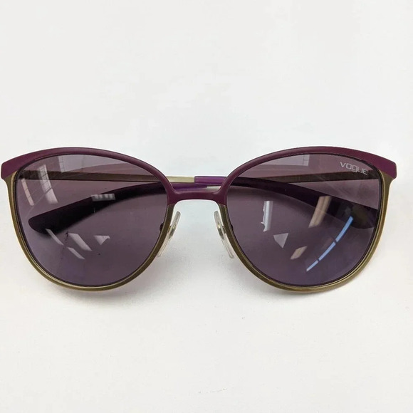 🕶️ Vogue VO4002-S 944-S/8H Cat Eye Butterfly Sunglasses 55/18-135 / JLE703🕶️ - Picture 1 of 8